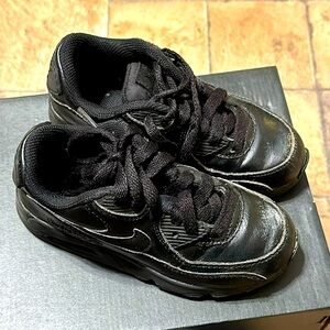 LITTLE KIDS' NIKE AIR MAX 90 CASUAL SHOES